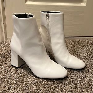 White Qupid Leather Boots - Size 8 1/2
